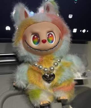 בובת הפתעה לבובה דור 5 (עם שרשרת) / מיקס צבעים : image 1 בובת הפתעה לבובה דור 5 (עם שרשרת) / מיקס צבעים : image 1