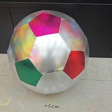 כדורגל מתנפח צבעוני לדקורציה / 50 ס"מ : image 1