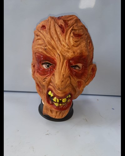 מסכה פרדי קרוגר