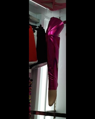 טייץ מטאל וורוד