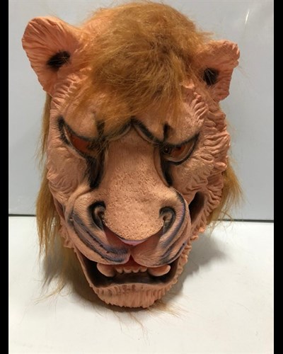 מסכה של אריה